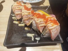 -枝魯枝魯自助料理