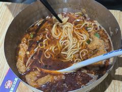 -魔都三兄弟酸辣粉·蘸卤炸串(虹桥万科店)