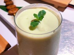 牛油果飞奶昔-火山屋台(新街口店)