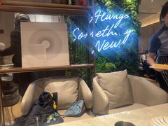 -必胜客(尹山湖歌林公园店)