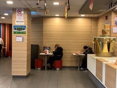 -麦当劳(乳山路店)