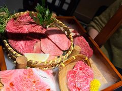 -山川小町·极番烧肉(新地假日广场店)