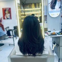 -虫二·专注健康烫染沙龙