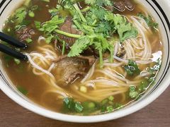 -小马牛肉面·牛骨熬制(南京博物院店)