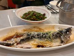 -醉美东江·三文鱼·烧鸡公