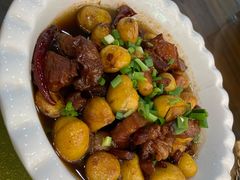 板栗红烧肉-小钱鱼馆(富春路店)