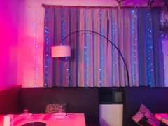 -樱花里音乐餐吧·牛扒椰子鸡(东圃店)