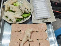 梅林午餐肉-铜元老码头鳝鱼火锅