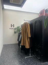 -Hair Co.一间沙龙