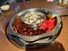 -巴倒烫陆派火锅山庄(南山总店)