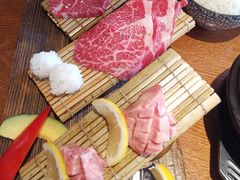 精品肉三拼-炎蔵牛舌烤肉
