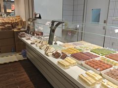 -华冠折扣超市(长阳店)