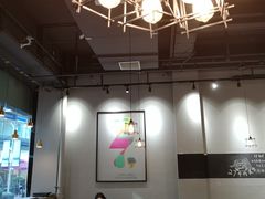 大堂-HELLO 27 意面·沙拉·帕尼尼