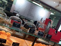 面包甜点陈列柜-tuan woodfire kitchen(锦绣坊店)