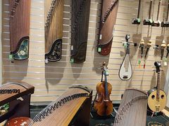 -柏斯音乐艺术中心·钢琴·吉他(上音店)