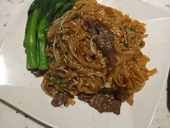 -百威KTV(恒福路店)