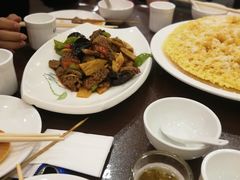 -洁神饭庄·海鲜·青岛菜·30年老字号(五四广场店)