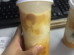 -喜茶(东莞汇一城店)