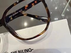 -爱视眸Eyeblling眼镜·依视路·蔡司镜片折扣店(百联南方商城购物中心)