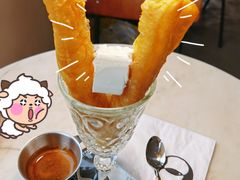 -巴浪鱼咖啡馆 Local Fish