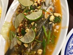 -Dang restaurant (patong phuket)