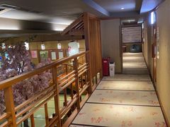 -汤泉良子(金源店)