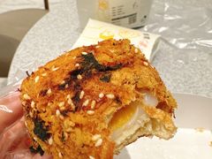 糯糯咸蛋黄可颂-喜茶(永旺梦乐城店)