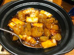 葱烧海参-君悦酒店·1881·北京烤鸭