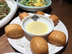 炼乳小馒头-吕氏疙瘩汤·新鲁菜(济南万象城店)