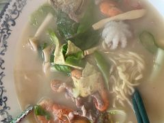 -霆记海鲜·只为这碗面(滨江店)