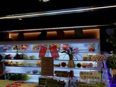 -涨巢·潮玩水疗局