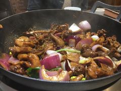 -胡须佬鸡煲四季火锅店(石厦西村直营店)