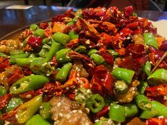 双椒掌中宝-罗氏十三活虾餐厅(光谷K11购物艺术中心店)
