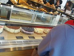 面包甜点陈列柜-麦田工坊(月湖店)