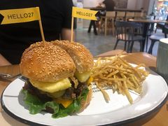 -HELLO 27 意面·沙拉·帕尼尼