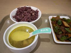 -老乡鸡(融科天地店)