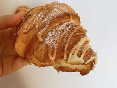 黄金流奶羊角-麦田工坊(月湖店)