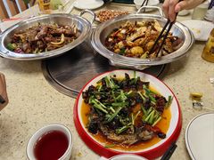 -休记光头香辣蟹干锅店(衣冠庙店)