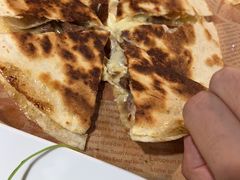 牛肉芝士薄饼-艾蜜西餐厅(梅园店)