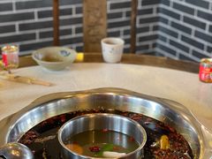 -九尺赵老四鲜鹅肠火锅