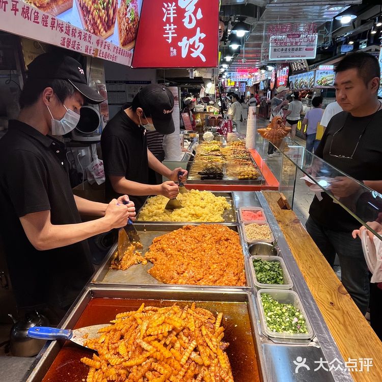 小吃街的隐藏美食，绝了！