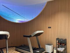 -涨巢·潮玩水疗局