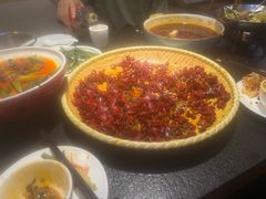 -万重锦·人文川菜馆(骡马市店)