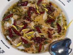 -渔语鱼酸菜鱼新川菜(来福士店)