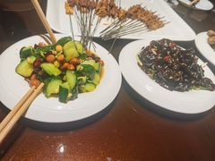 -三个大叔烤羊肉串·炭炉砂锅菜(西三旗店)