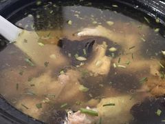 -山里人家土菜馆(茅山店)