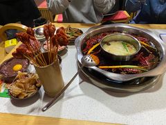 -正贰捌经重庆老火锅(建设路店)