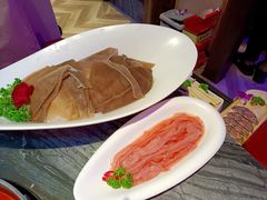 -热火朝天鲜切牛肉火锅(南强街巷店)