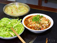 -石灰市毛记烧鸡公(解放碑店)