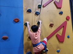 -嗨马乐动室内潮玩运动·团建·轰趴·桌游(南丰汇店)